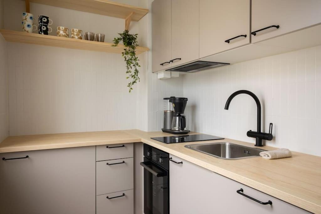 Nordic Lights Loft - Cozy Studio In The Centrum Рованіемі Екстер'єр фото